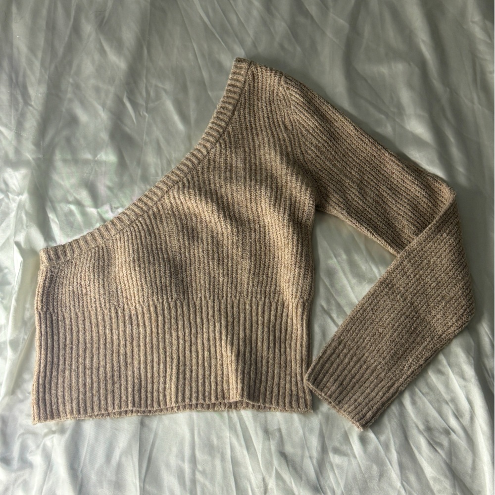 Steve Madden One Shoulder Sweater